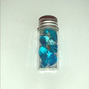 Teardrops crystals different sizes